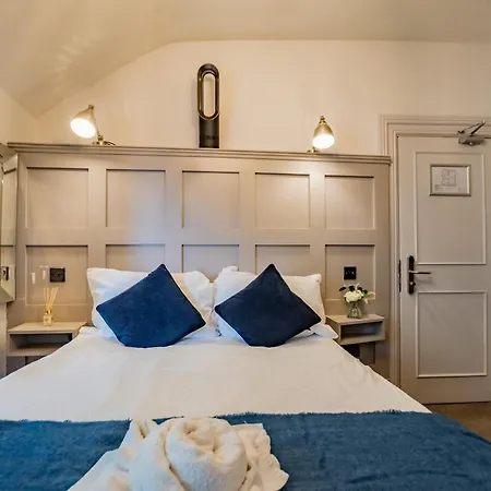 Modern On The Marina * دبلن