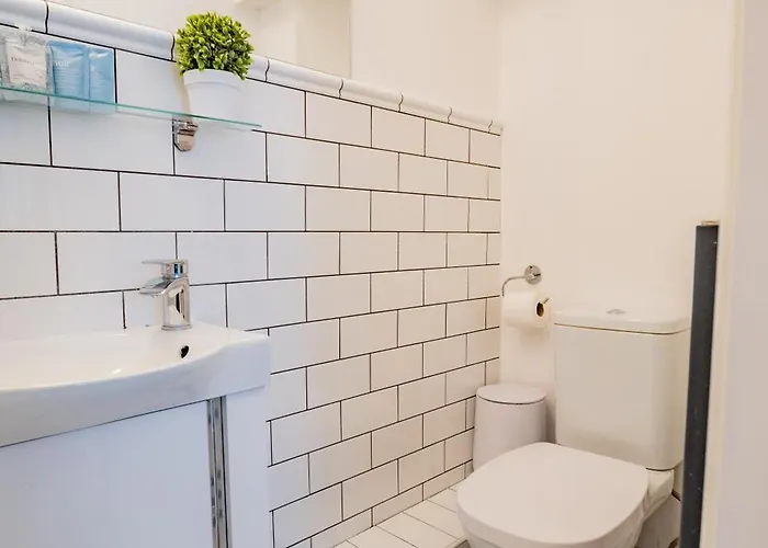 Modern By The Marina Dublino